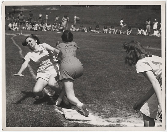 545x431_oldschool-baseball-1948